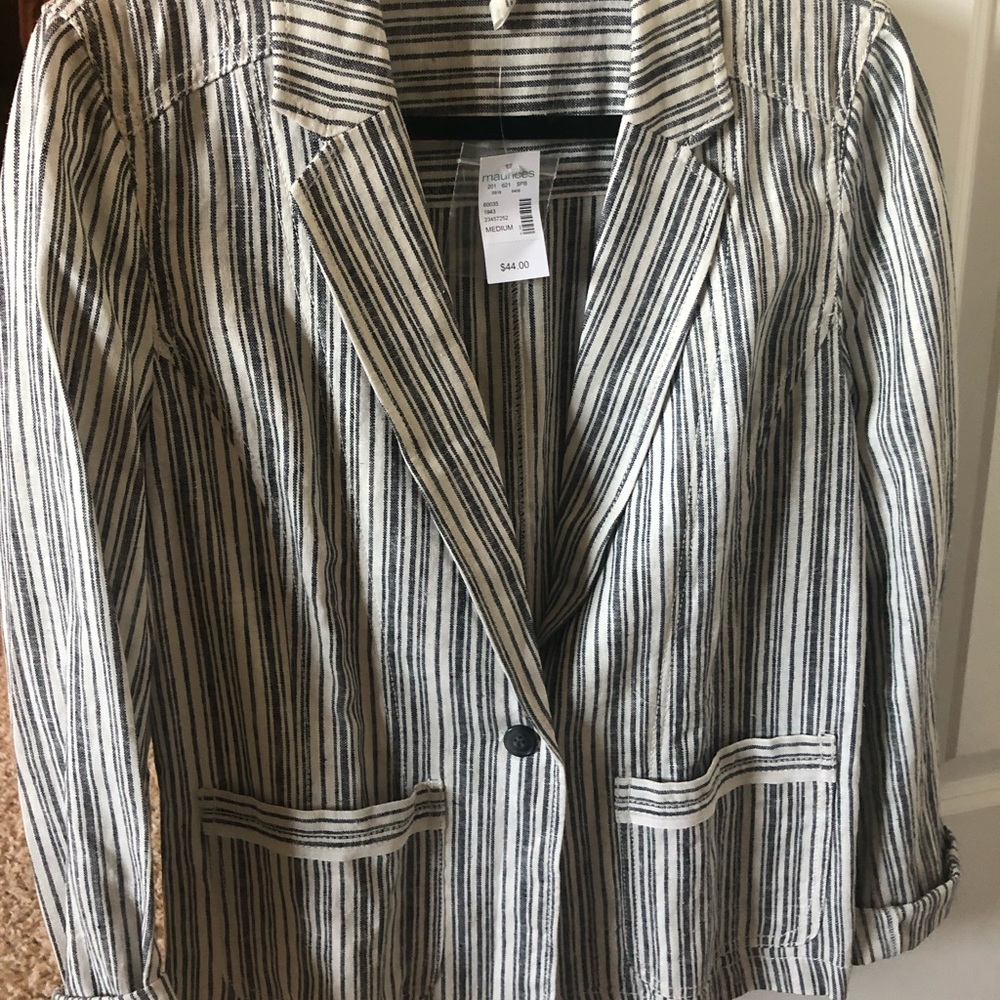 Brand new with tags Maurice’s blue/white blazer